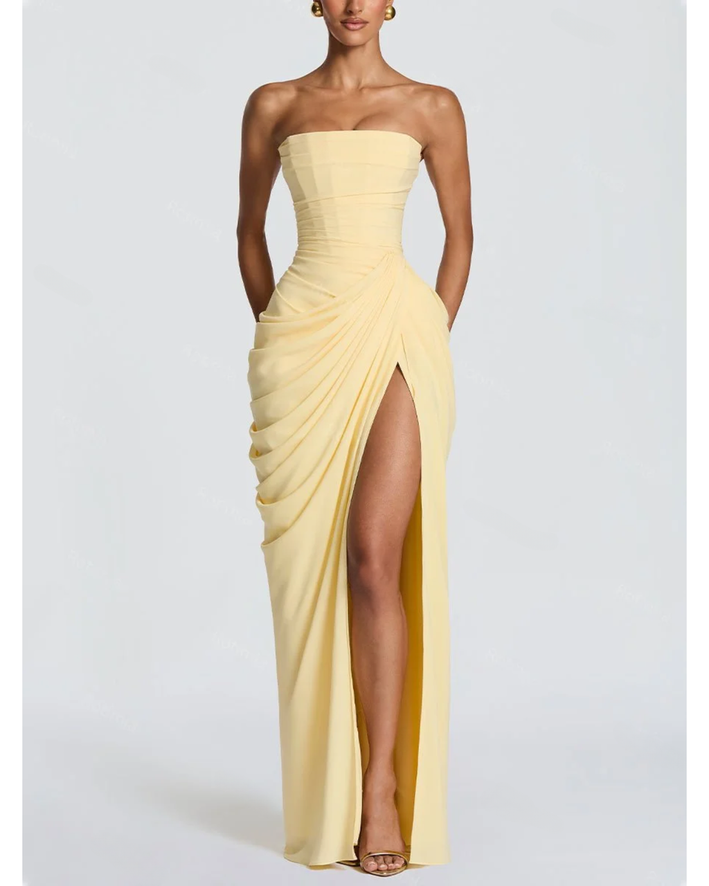 TAMAR™ | VESTIDO LARGO STRAPLESS CON ABERTURA LATERAL