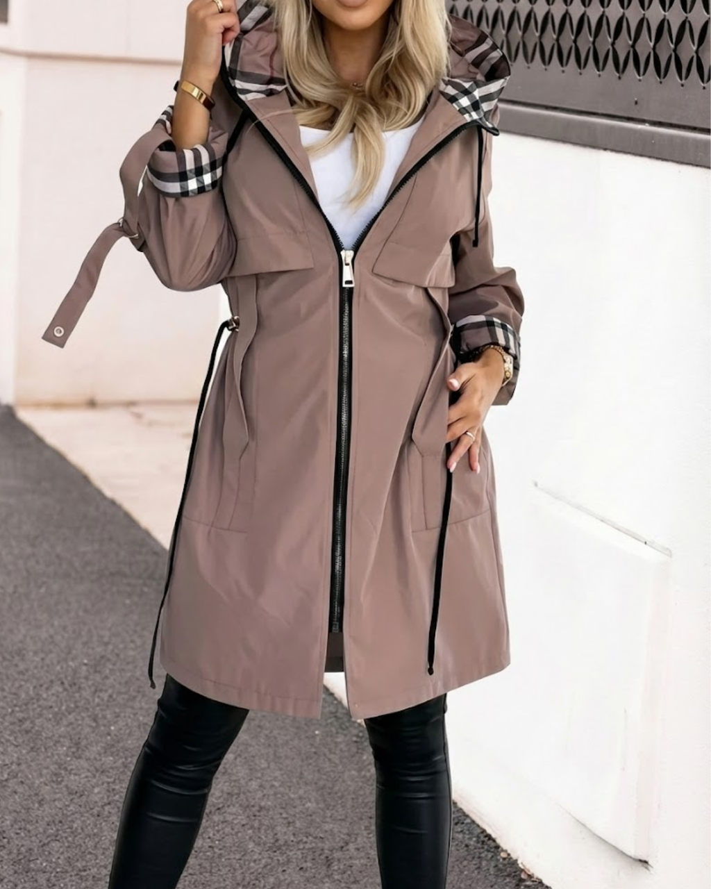 ORLA™ | CHAQUETA IMPERMEABLE CORTAVIENTOS