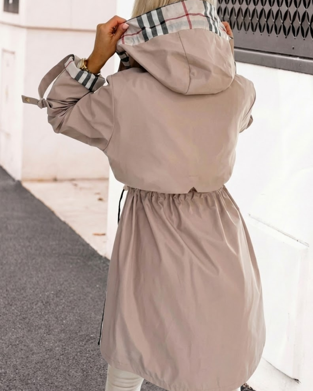 ORLA™ | CHAQUETA IMPERMEABLE CORTAVIENTOS