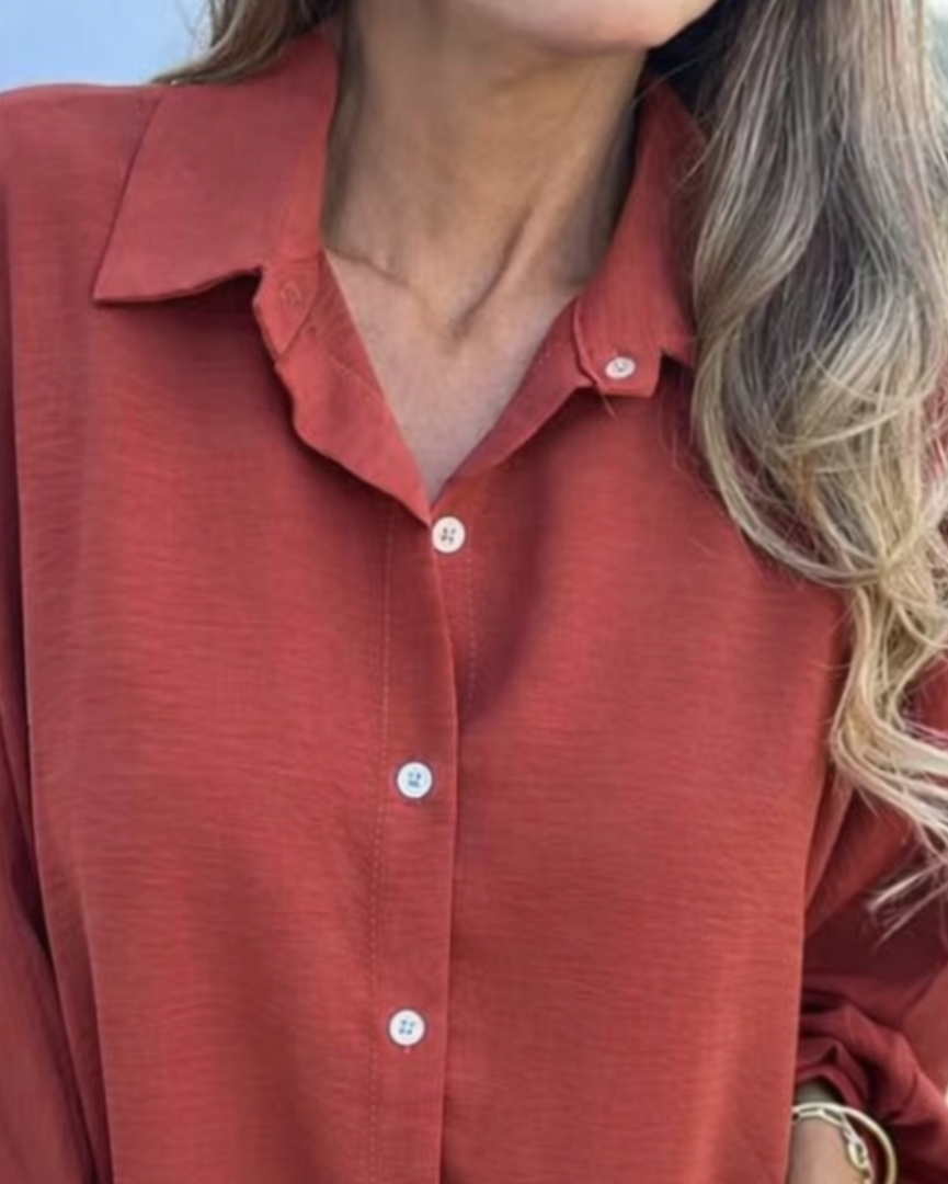 AINA™ | BLUSA ELEGANTE ABOTONADA
