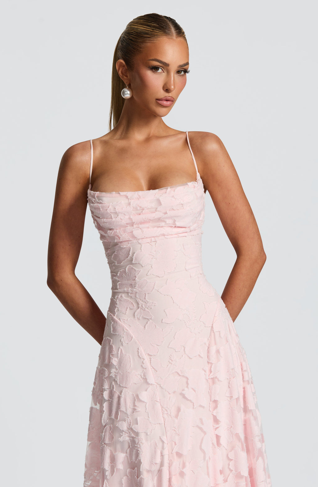 CLARA LEÓN™ | VESTIDO MAXI ELEGANTE