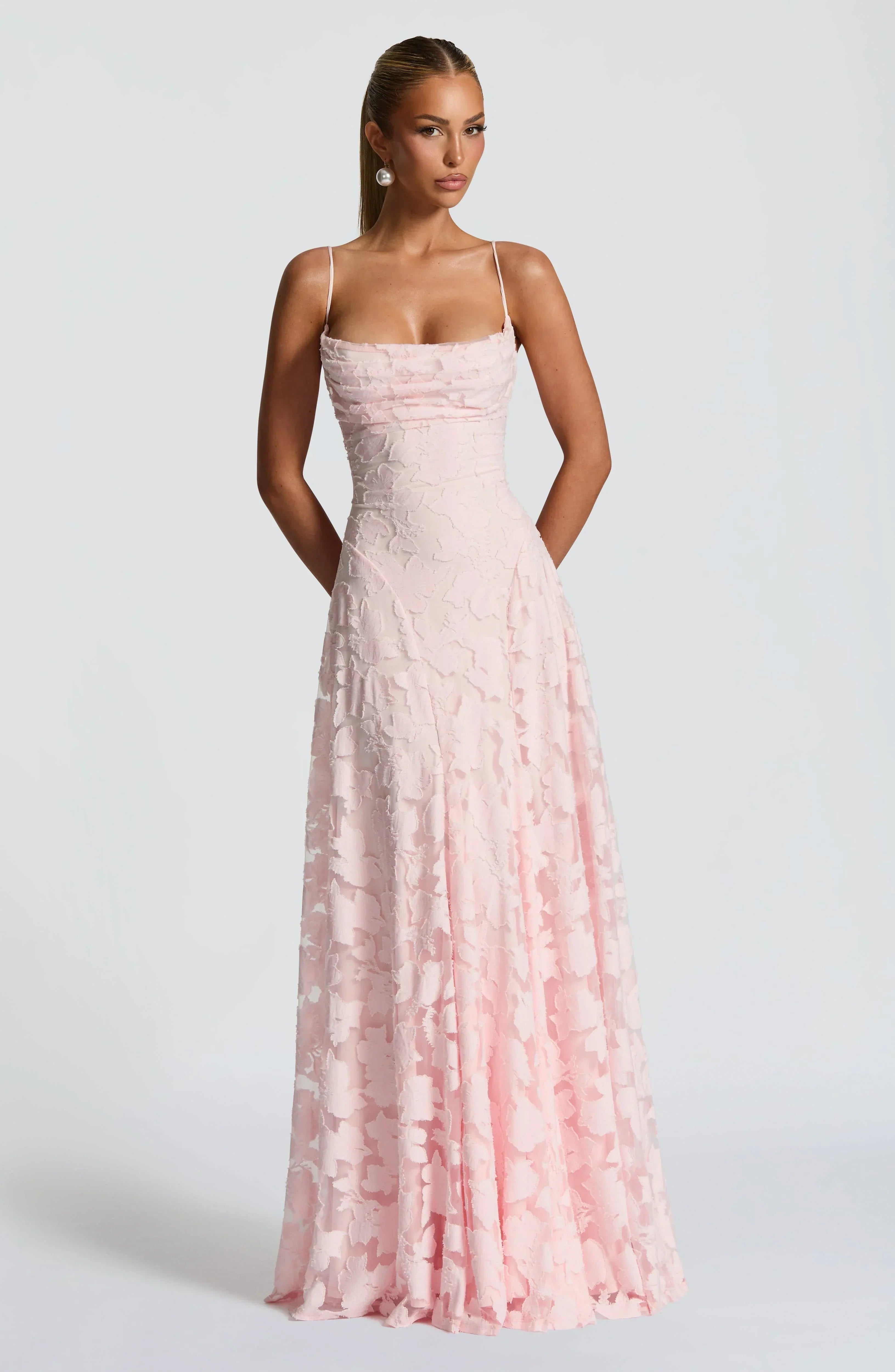 CLARA LEÓN™ | VESTIDO MAXI ELEGANTE