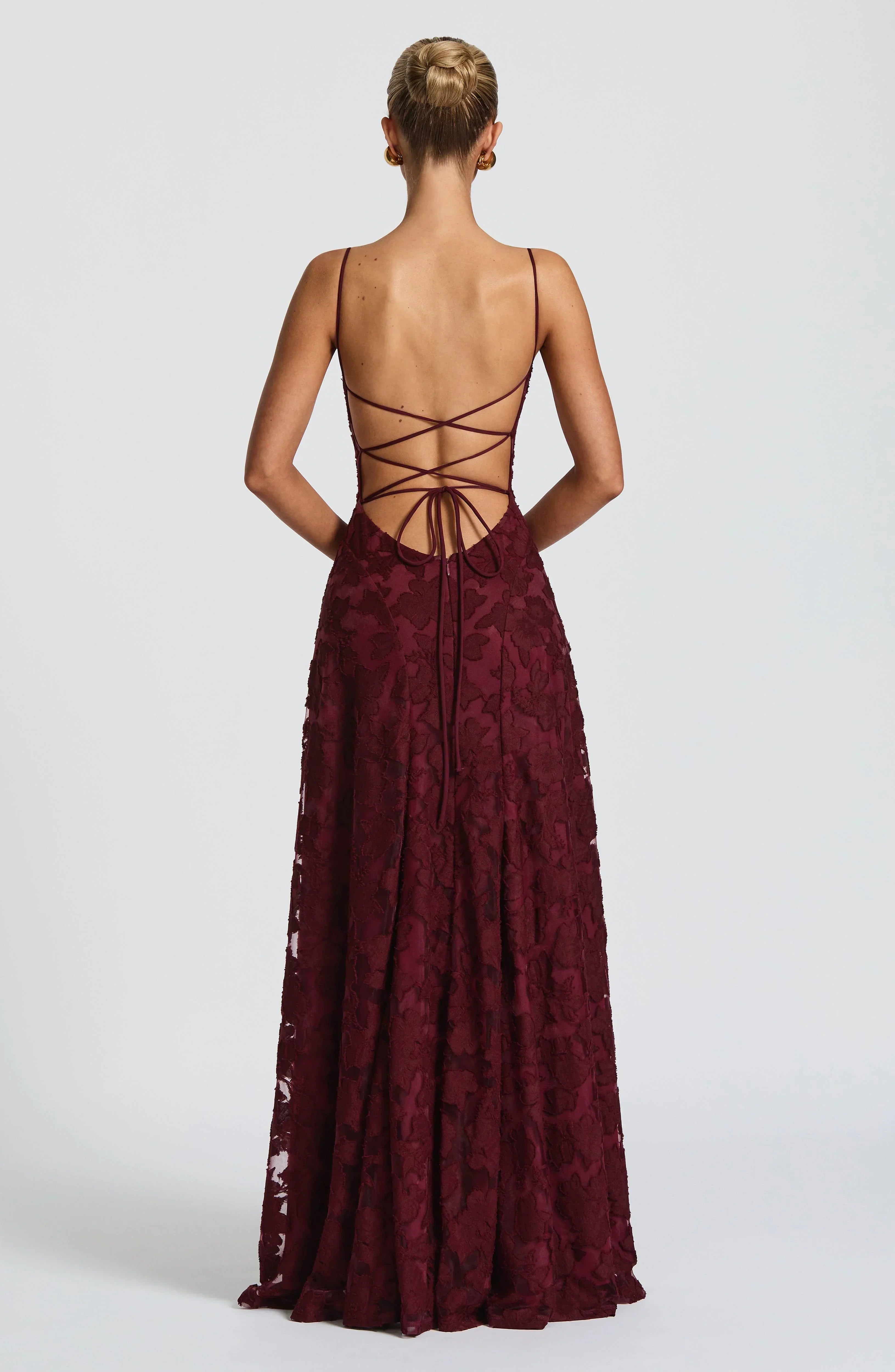 CLARA LEÓN™ | VESTIDO MAXI ELEGANTE