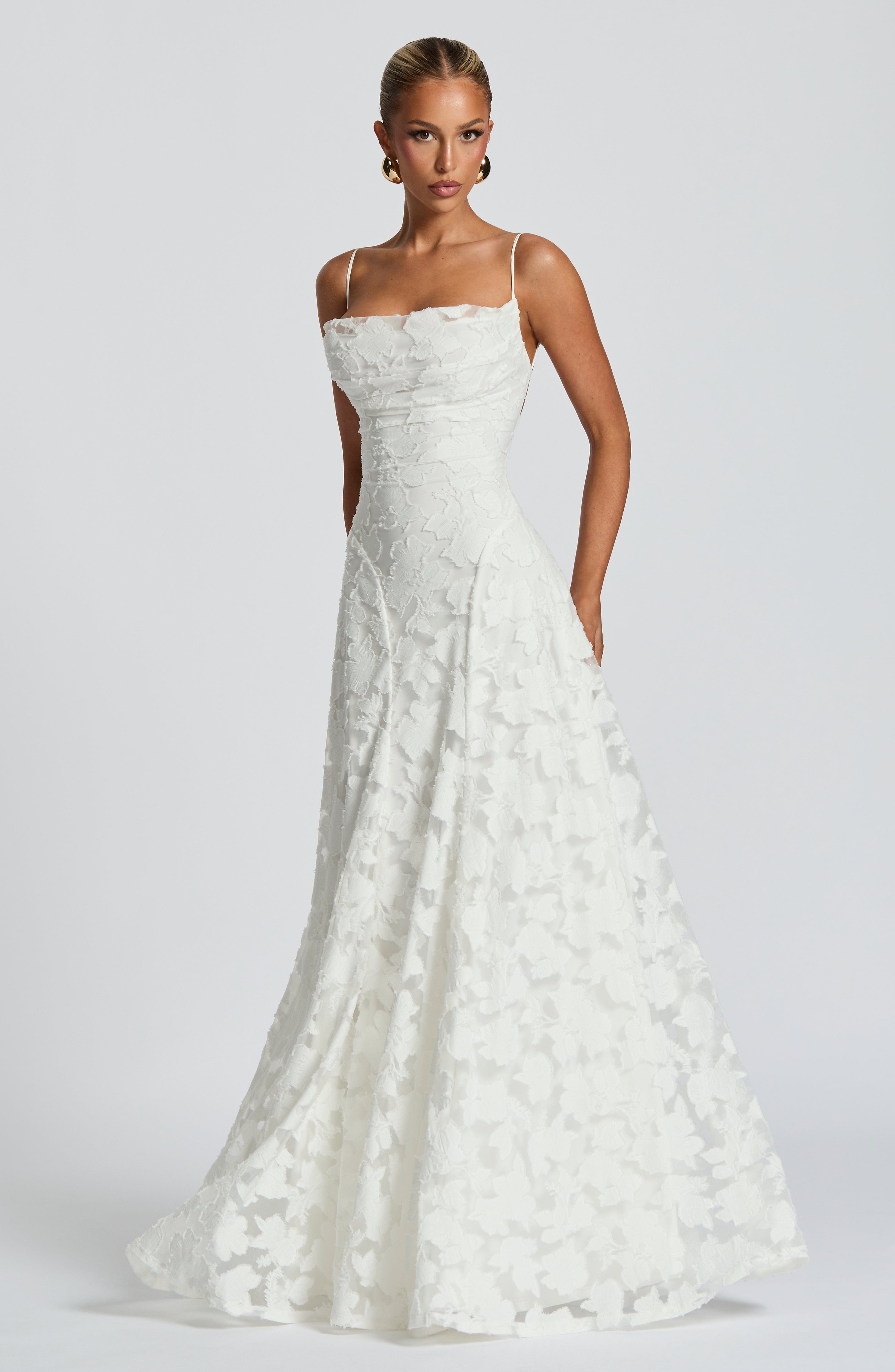 CLARA LEÓN™ | VESTIDO MAXI ELEGANTE