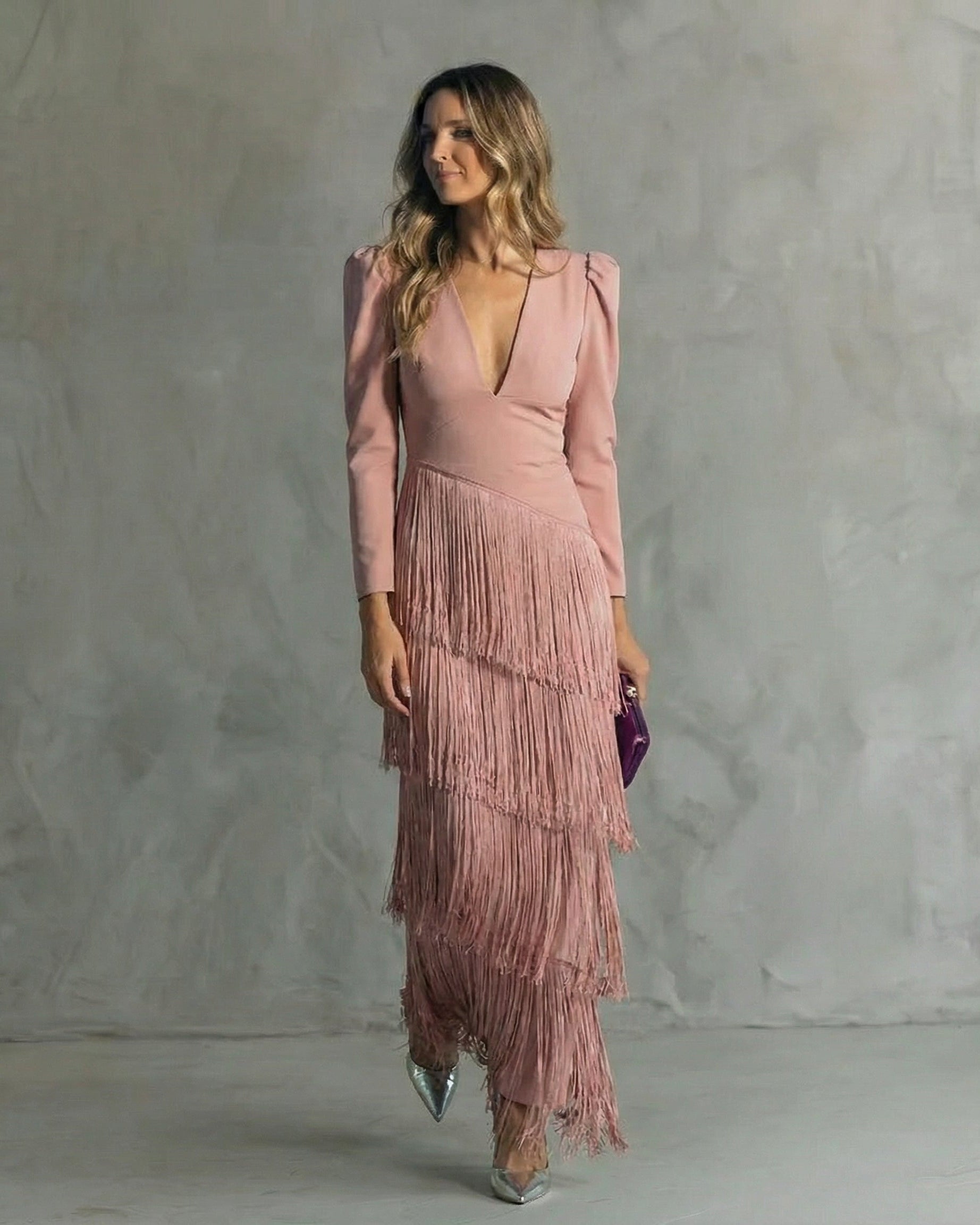 BLANCA™ | VESTIDO ELEGANTE CON MANGAS DE FLECOS