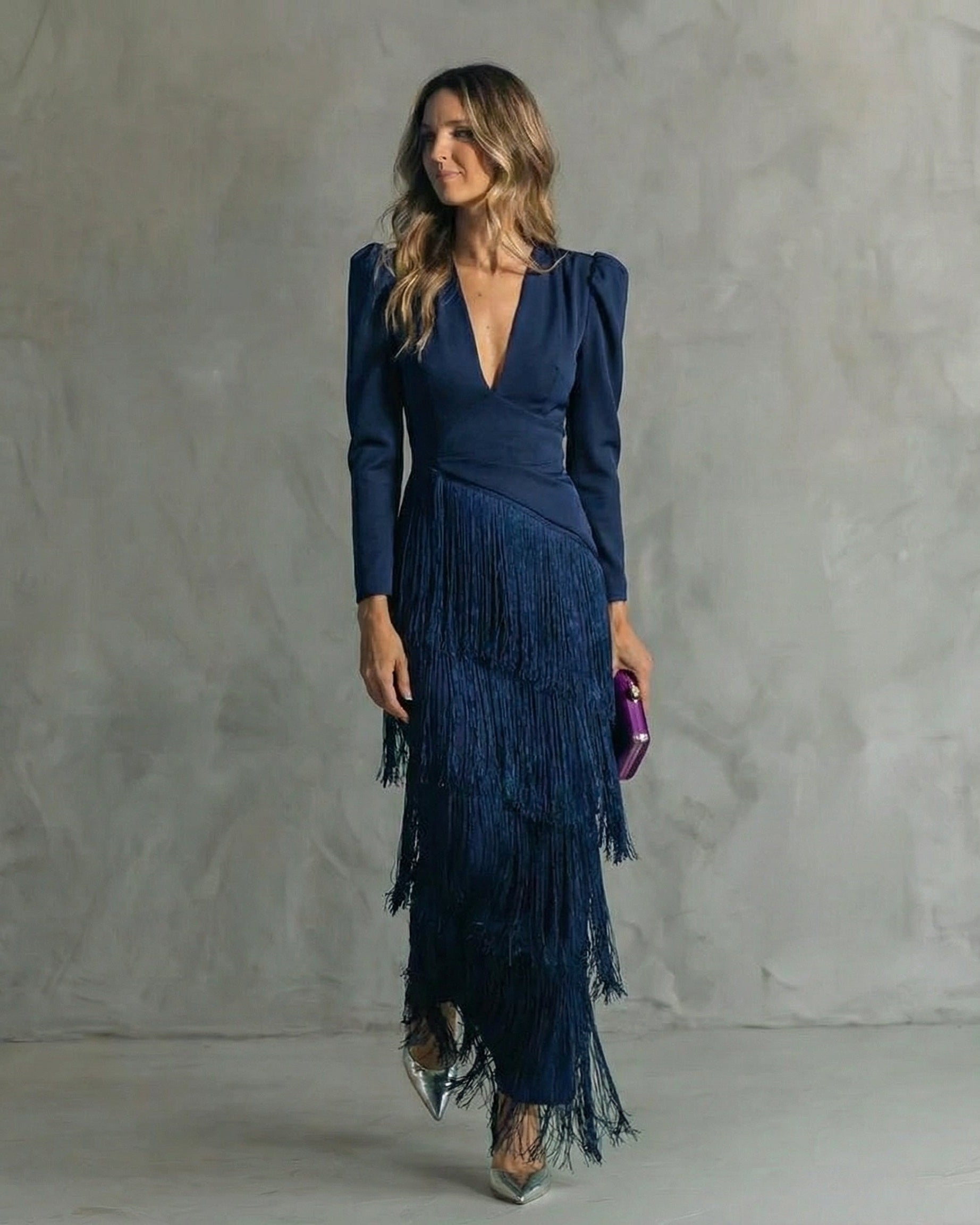 BLANCA™ | VESTIDO ELEGANTE CON MANGAS DE FLECOS