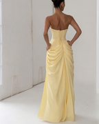 TAMAR™ | VESTIDO LARGO STRAPLESS CON ABERTURA LATERAL